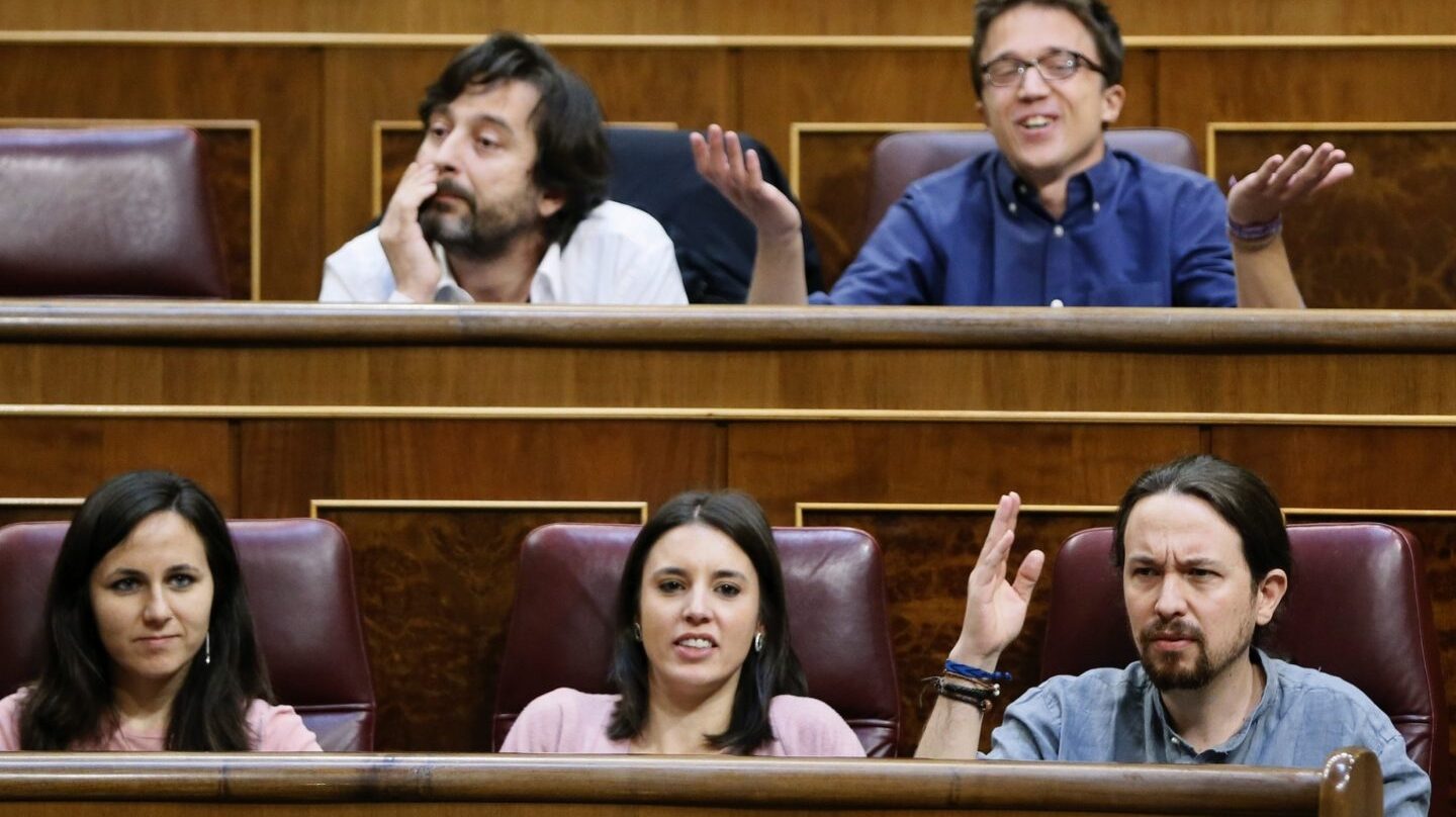 El grupo parlamentario de Unidos Podemos-En Comú Podem-En Marea.