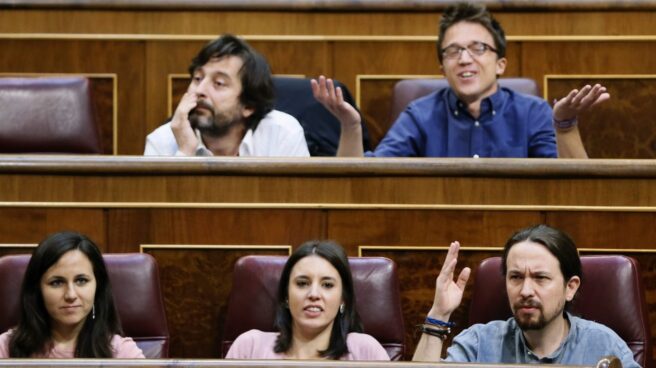 El grupo parlamentario de Unidos Podemos-En Comú Podem-En Marea.