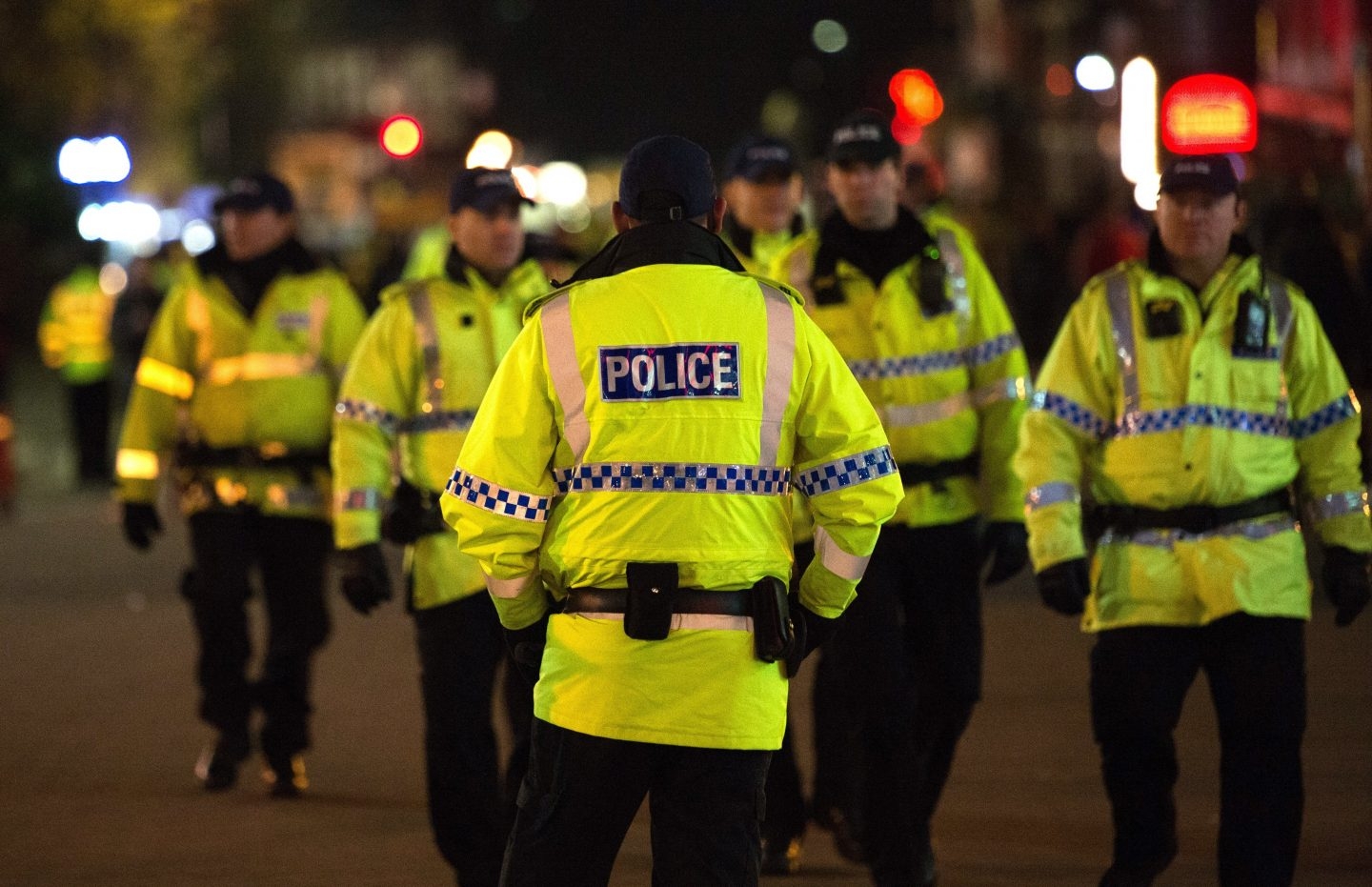 La Policía, en los alrededores del Manchester Arena.