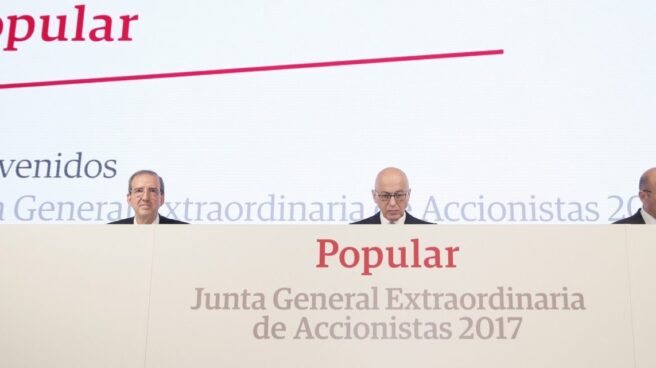 Aparicio Francisco Aparicio, en una Junta de Accionistas de Popular.