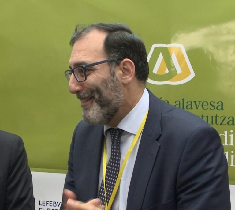 El juez acusa al PP de Madrid de financiación ilegal en tres campañas electorales