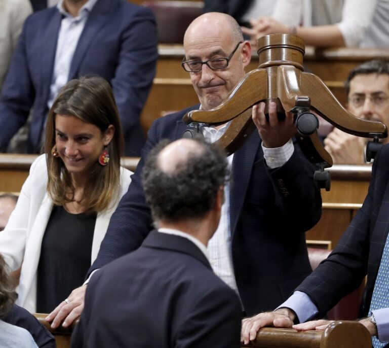 El Congreso aprueba los Presupuestos en un pleno marcado por errores en las votaciones
