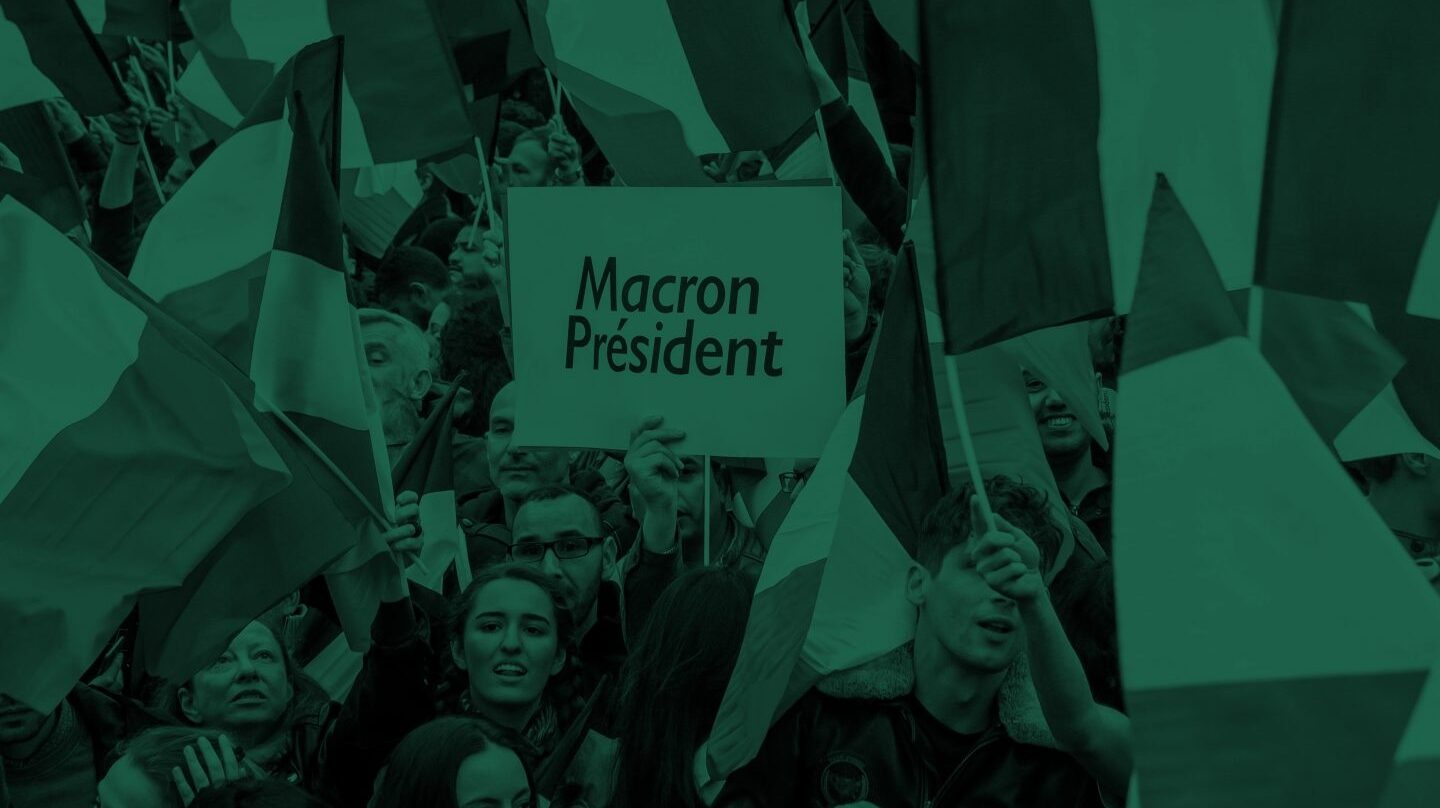Seguidores de Emmanuel Macron, festejando la victoria.