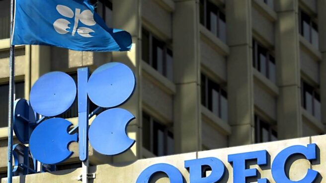 Logo de la OPEP (OPEC, en inglés), en su sede de Viena.