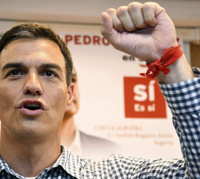 Sánchez, tras la presentación de los avales: “Estoy emocionado. Esto es imparable”