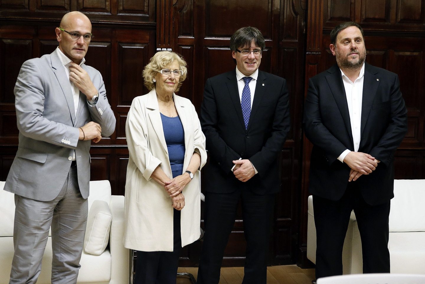 Romeva, Carmena, Puigdemont y Junqueras, en Cibeles.