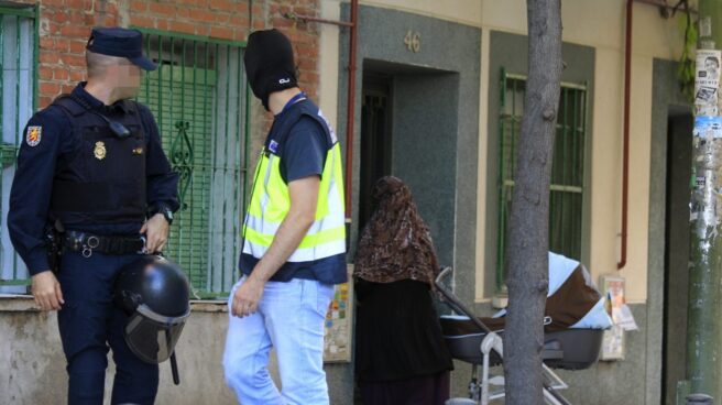 Detenidos dos yihadistas en Madrid. Detenidos dos yihadistas en Madrid.