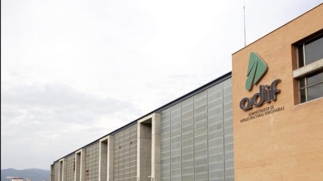 Uno de los aparcamientos de Adif, en la estación de AVE de Córdoba.