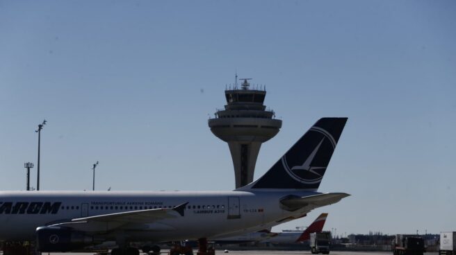 Torre de Control del Aeropuerto de Barajas. El servicio de control de tierra del Aeropuerto de Barajas puede verse alterado.