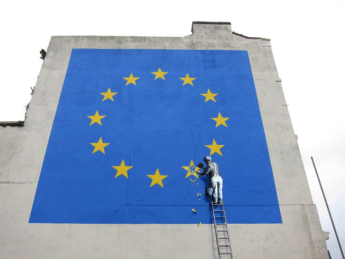 Bansky pinta un mural sobre el Brexit