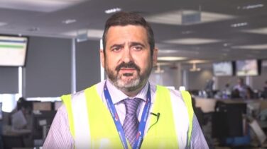 IAG respalda a Álex Cruz frente a los ataques por las cancelaciones de British Airways