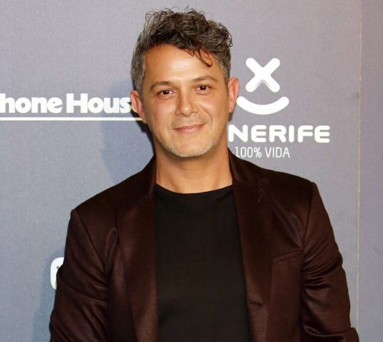 Alejandro Sanz, condenado a pagar 5,4 millones de euros a su antiguo representante