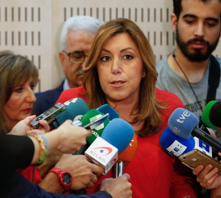 El entorno de Díaz cree que Patxi López no tiene opciones y que la guerra será entre dos