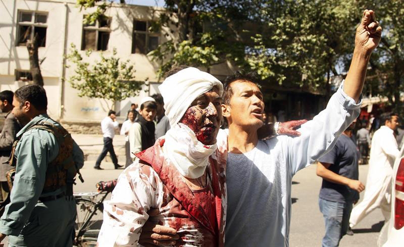 Imagen del atentado terrorista en Kabul.