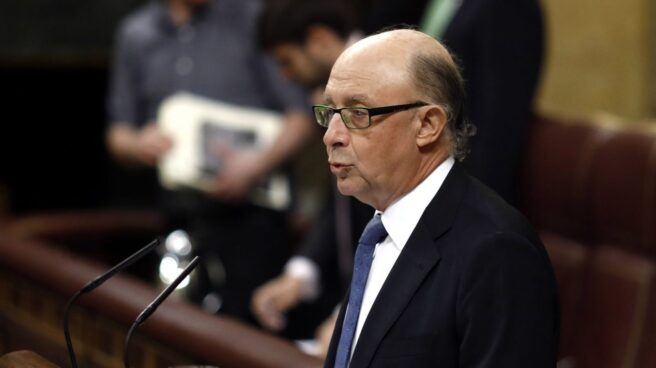 montoro-debate-presupuesto-copas El ministro de Hacienda, Cristóbal Montoro, durante el debate de Presupuestos de 2017.