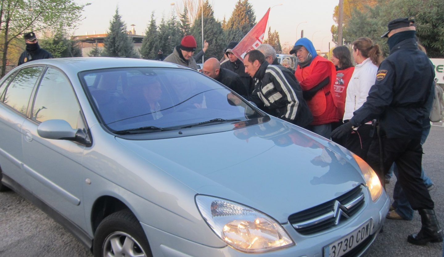 Piquete sindical en acción durante una huelga.