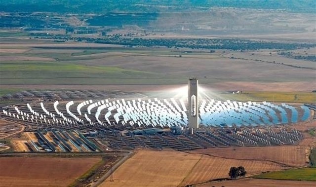 Un planta de energía solar.