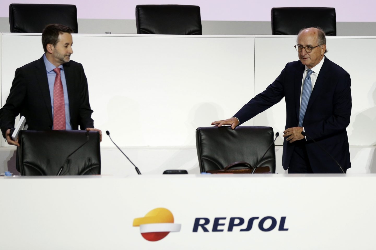 El consejero delegado de Repsol, Josu Jon Imaz, y su presidente, Antonio Brufau.