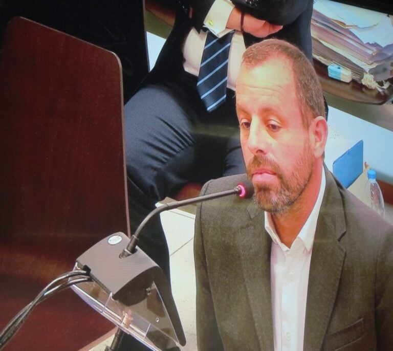 La juez deja en libertad a un colaborador de Sandro Rosell detenido en Barajas