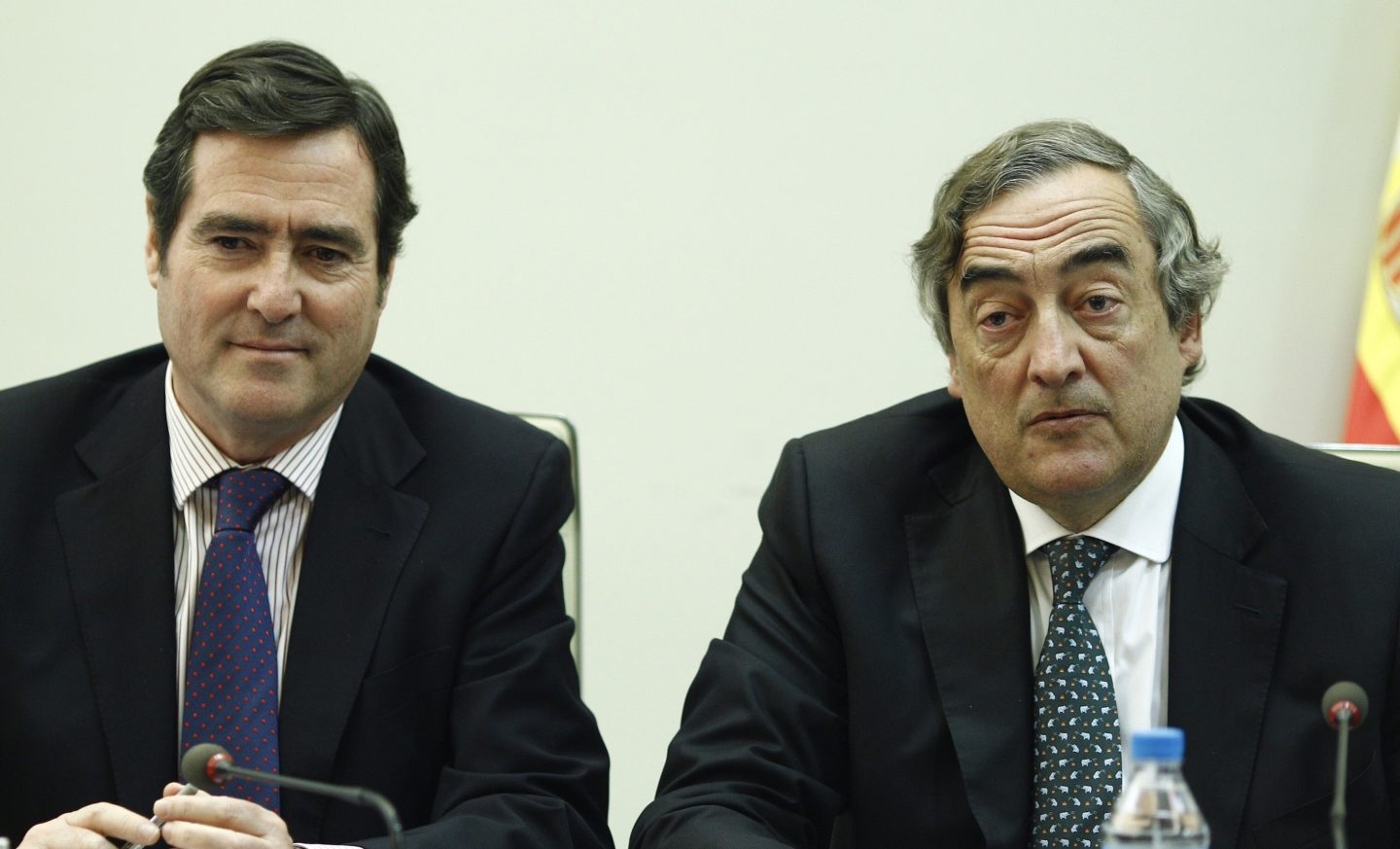 Los presidentes de CEOE, Juan Rosell (derecha), y de Cepyme, Antonio Garamendi.
