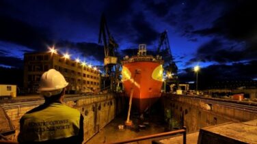 'La Naval' acuerda salvar con 42 millones su astillero en Sestao