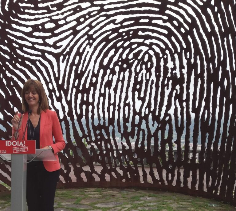 Mendia activa su candidaura a la reelección a la espera de si el 'sanchismo' presentará alternativa