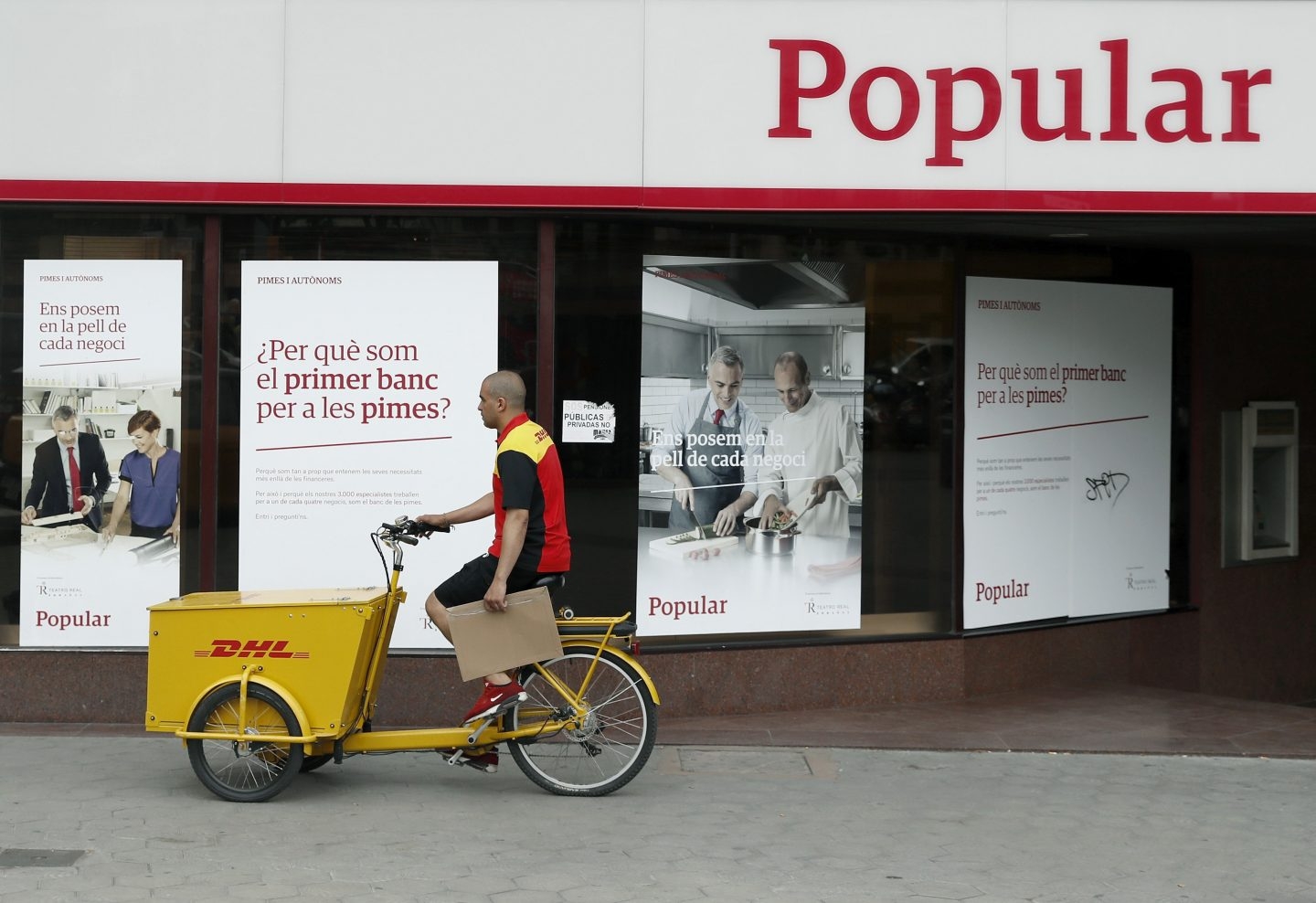 Sucursal del Banco Popular en el centro de Barcelona.