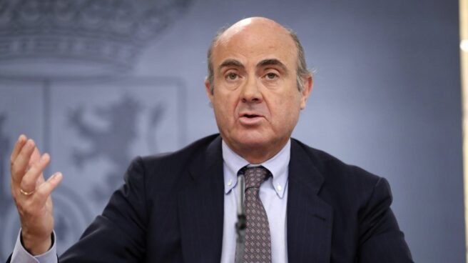 Guindos El ministro de Economía, Luis de Guindos, en la rueda de prensa posterior al Consejo de Ministros.