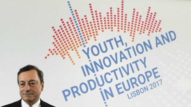 636340966868534240 El presidente del BCE, Mario Draghi, en una conferencia en Lisboa.