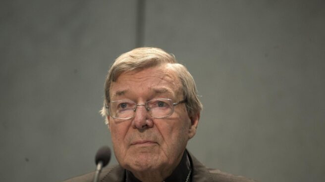 cardenal_pell El cardenal Pell comparece ante la prensa en el Vaticano.