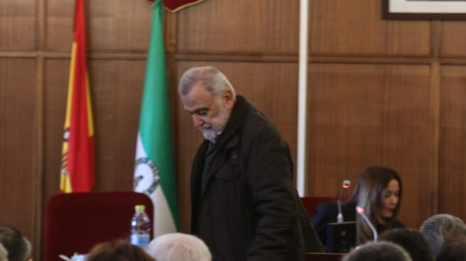 Mercasevilla: Antonio Rodrigo Torrijos, ex portavoz de IU. Mercasevilla: Antonio Rodrigo Torrijos, ex portavoz de IU.