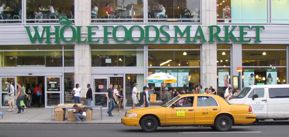 Supermercado de la cadena Whole Foods Market, recién comprada por Amazon, en Nueva York.