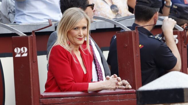 Las vacaciones voluntarias de Cifuentes