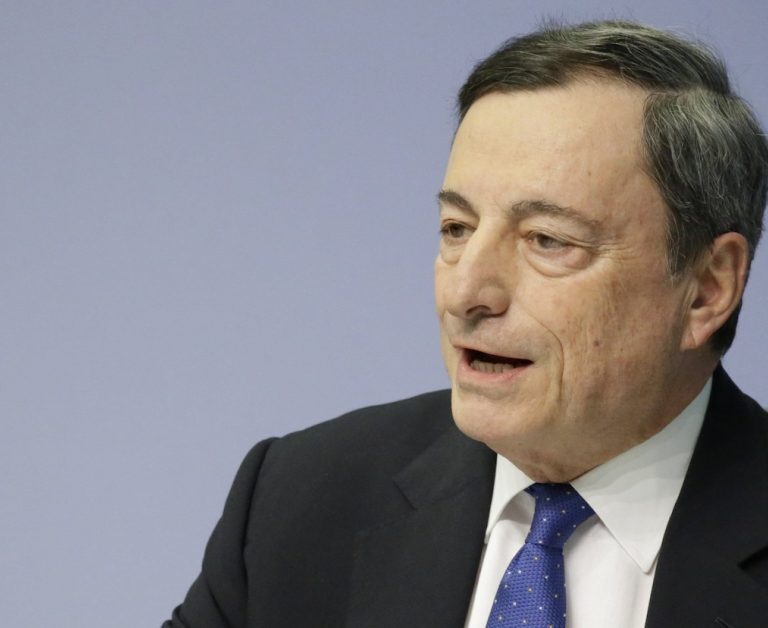 Draghi avanza hacia el fin de los estímulos pero mantiene abiertos todos los caminos