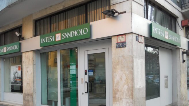 Oficina del banco italiano Intesa Sanpaolo.