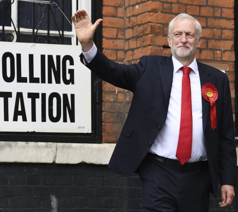 Los laboristas británicos aceptan finalmente celebrar elecciones en diciembre