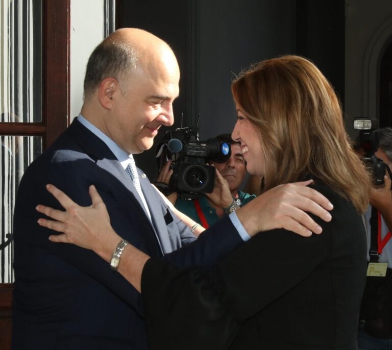 Susana Díaz defiende el CETA pero asume la abstención: "No me queda más remedio"