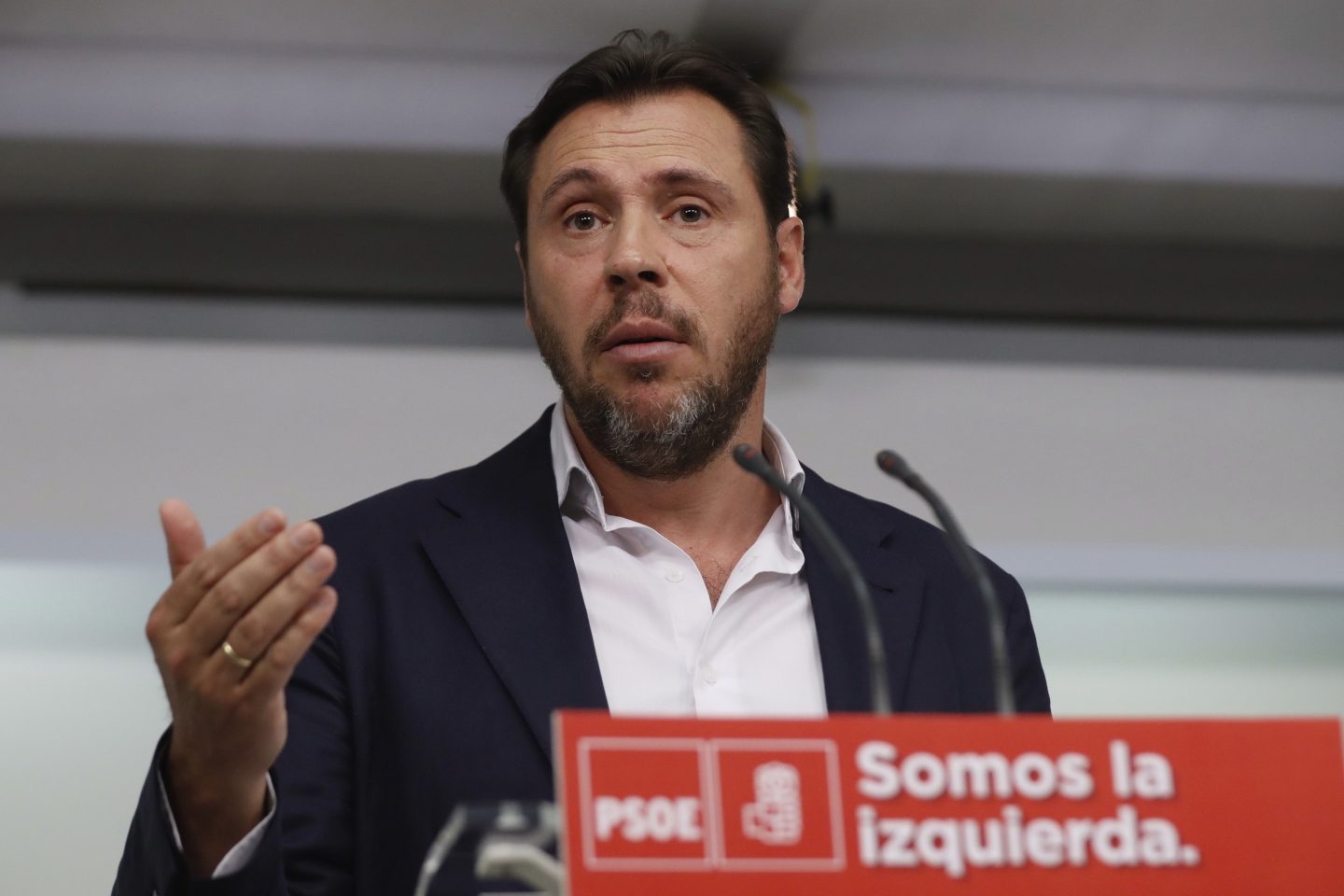 El PSOE avisa al Gobierno: "Vigilaremos que el 155 se cumpla según lo pactado"