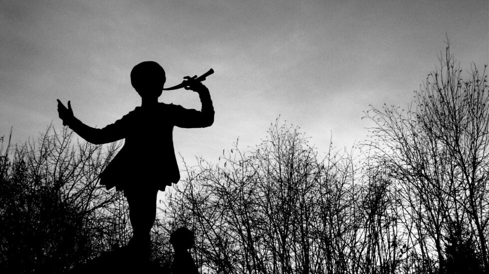 Escultura Peter Pan en Kensington Gardens