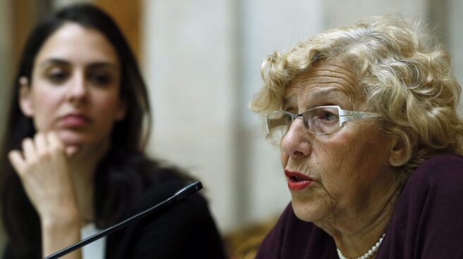 Rita Maestre y Manuela Carmena, en el ecuador de su gestión en el Ayuntamiento de Madrid.