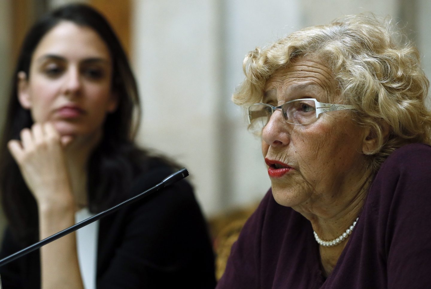 Rita Maestre y Manuela Carmena, en el ecuador de su gestión en el Ayuntamiento de Madrid.