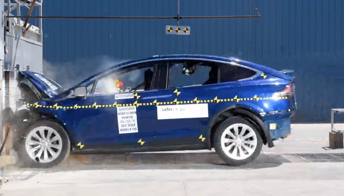 Pruebas de seguridad del Tesla Model X.