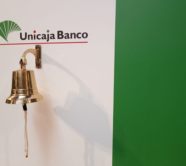 Unicaja sube más de un 7% en el primer debut en bolsa de un banco desde 2013