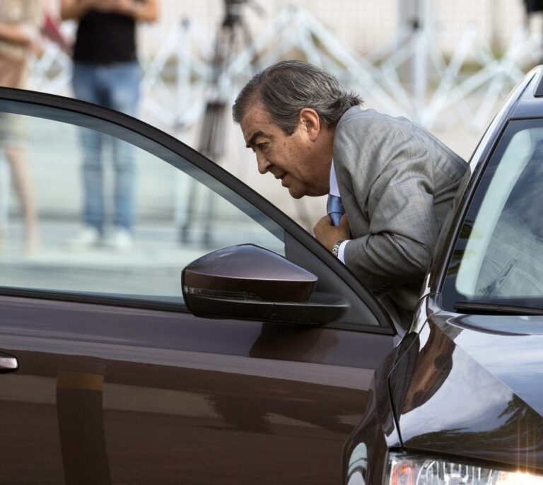 Cascos:"En mi época en Fomento eran imposibles los tratos de favor"