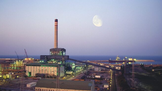 La central térmica de Carboneras, gestionada por Endesa.