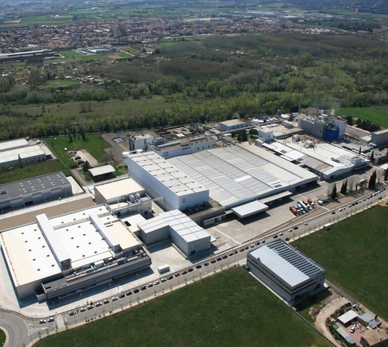 La exportación impulsa un año récord para la industria de alimentación y bebidas