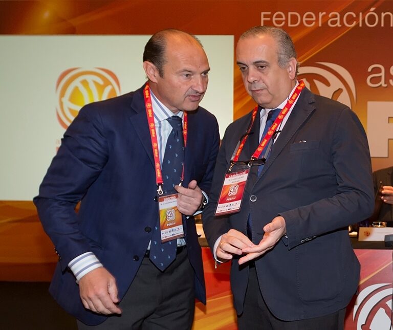 El juez que investiga al ex jefe del Baloncesto rechaza dejar el caso con el respaldo del fiscal