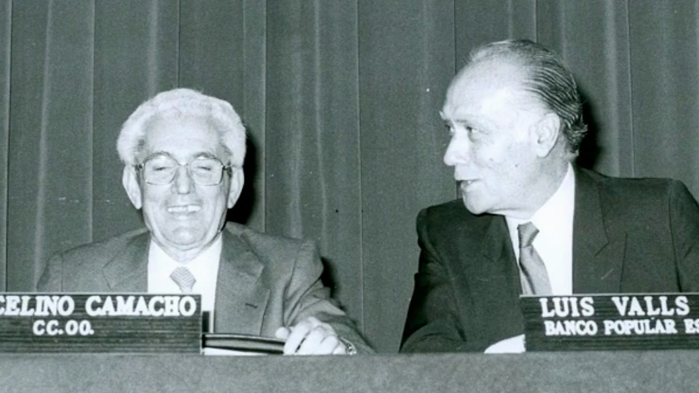 Luis Valls Taberner, histórico presidente de Banco Popular, junto al que fuera líder de CCOO Marcelino Camacho.