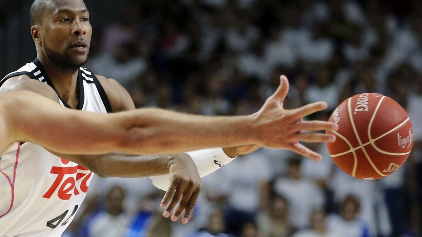 El estadounidense Marcus Slaughter, en un partido durante su etapa como jugador del Real Madrid.