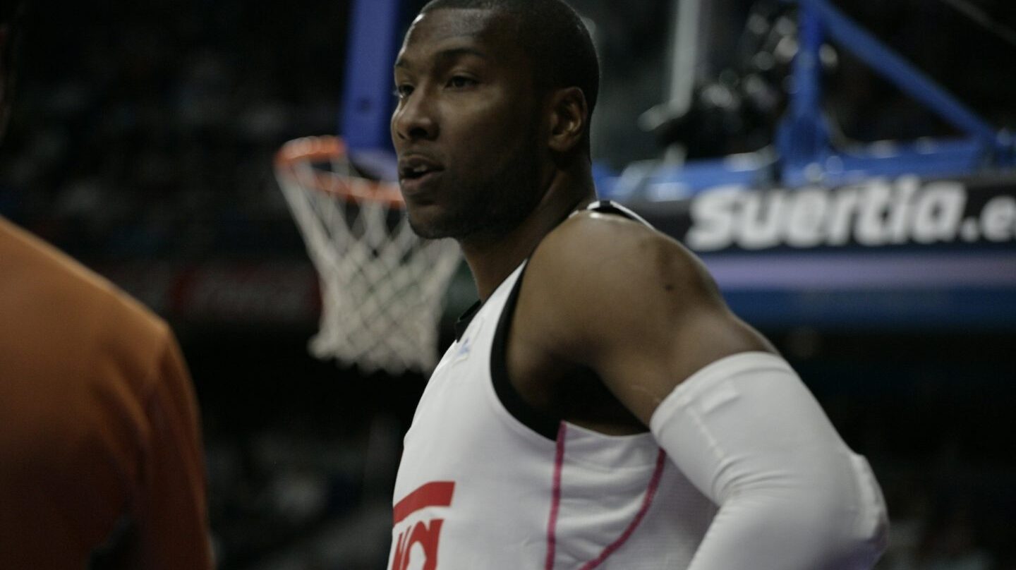 El pívot norteamericano Marcus Slaughter, durante su etapa en el Real Madrid.